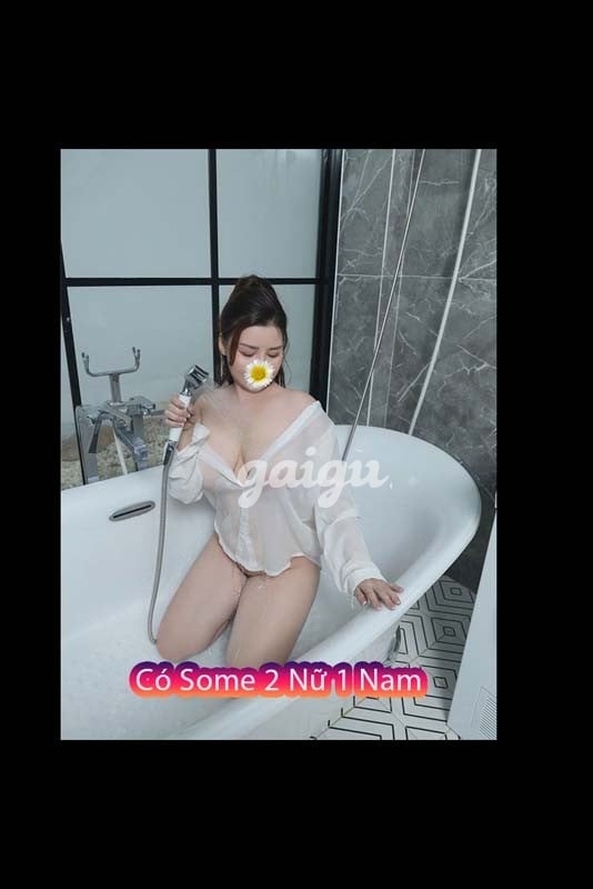 ÁI NHI PHỤC VỤ NHIỆT TÌNH LÀM TÌNH HẾT MÌNH