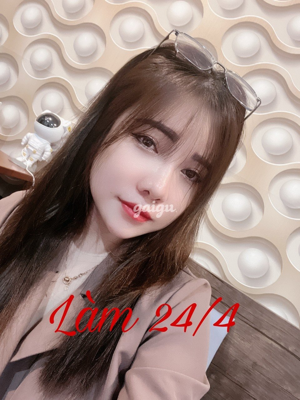 BÉ MÂY – CAM KẾT VÚ TO + DA TRẮNG CỰC ĐẸP