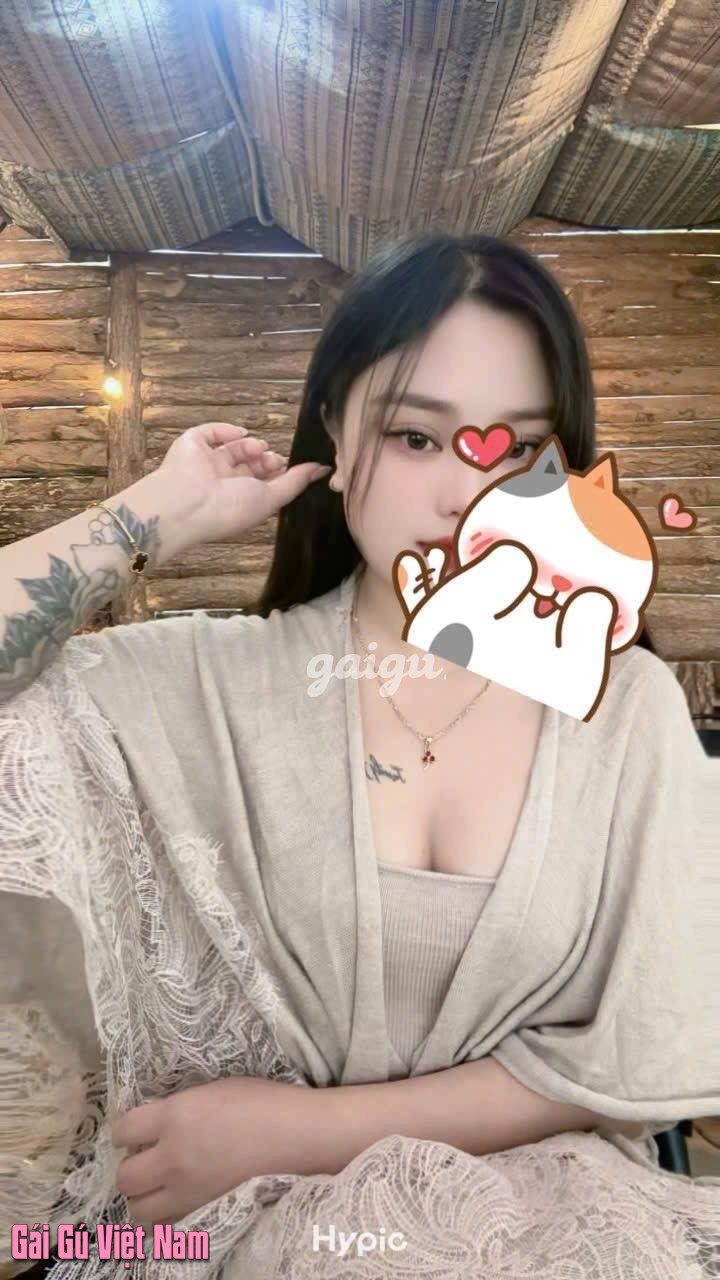 ❤️BÉ BÔNG❤️ – EM TEEN XINH XẮN ,DA TRẮNG, VÚ TO NGOAN HIỀN