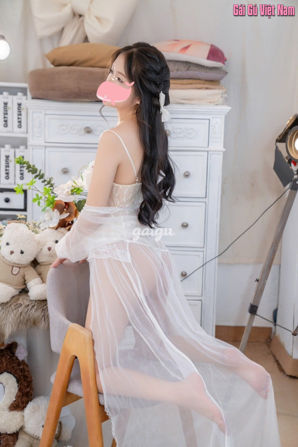 Vân Anh- e hàng dể thương, ngọt ngào hấp dẫn!!!